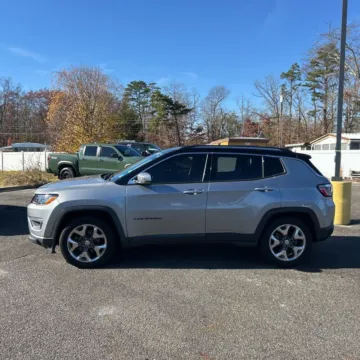 More photos of 2020 Jeep Compass Limited at Indy Auto Man - Indianapolis, IN