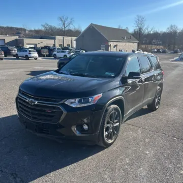 Photos of 2020 Chevrolet Traverse RS for sale in Indianapolis, IN at Indy Auto Man - Indianapolis