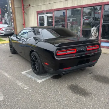 More photos of 2016 Dodge Challenger SRT Hellcat at Indy Auto Man - Indianapolis, IN