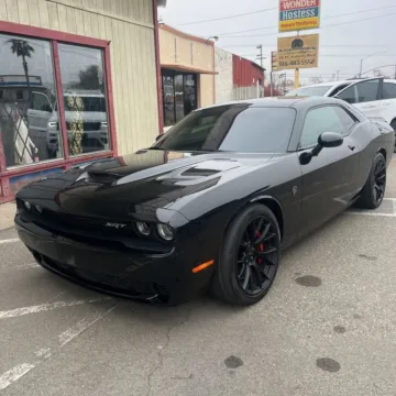 Photos of 2016 Dodge Challenger SRT Hellcat for sale in Indianapolis, IN at Indy Auto Man - Indianapolis