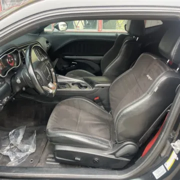 More photos of 2016 Dodge Challenger SRT Hellcat at Indy Auto Man - Indianapolis, IN