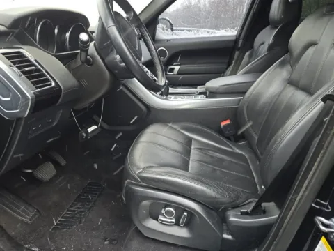 More photos of 2017 Land Rover Range Rover Sport HSE Td6 at Indy Auto Man - Indianapolis, IN