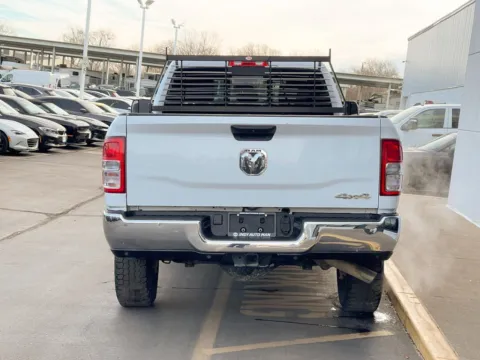 More photos of 2021 Ram 2500 Tradesman at Indy Auto Man - Indianapolis, IN