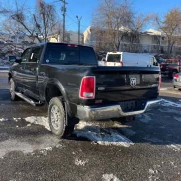 More photos of 2016 Ram 2500 Laramie at Indy Auto Man - Indianapolis, IN