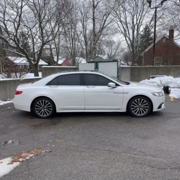 Another view of 2017 Lincoln Continental Select Luxury Appearance w/DSS for sale in Indianapolis, IN at Indy Auto Man - Indianapolis
