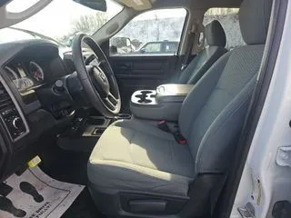 More photos of 2018 Ram 2500 Tradesman at Indy Auto Man - Indianapolis, IN