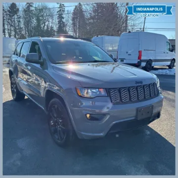 Gray 2020 Jeep Grand Cherokee Altitude for sale in Indianapolis, IN