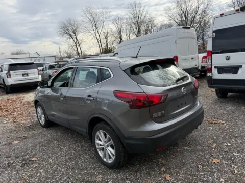 More photos of 2018 Nissan Rogue Sport SV at Indy Auto Man - Indianapolis, IN