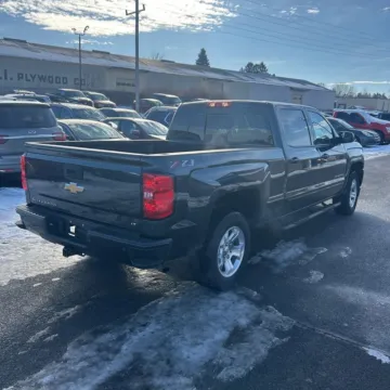 Another view of 2018 Chevrolet Silverado 1500 LT LT2 for sale in Indianapolis, IN at Indy Auto Man - Indianapolis