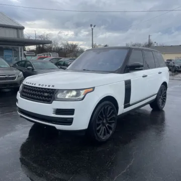 Another view of 2017 Land Rover Range Rover 3.0L V6 Supercharged HSE for sale in Indianapolis, IN at Indy Auto Man - Indianapolis