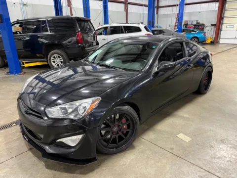Photos of 2014 Hyundai Genesis Coupe 2.0T R-Spec for sale in Indianapolis, IN at Indy Auto Man - Indianapolis