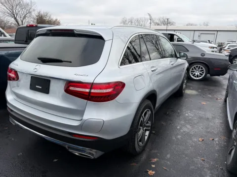 Another view of 2019 Mercedes-Benz GLC 350e 4MATIC for sale in Indianapolis, IN at Indy Auto Man - Indianapolis
