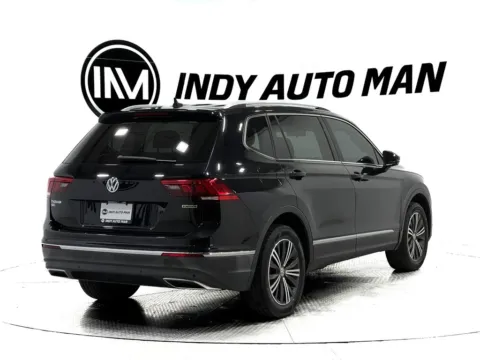 More photos of 2019 Volkswagen Tiguan 2.0T SEL 4Motion at Indy Auto Man - Indianapolis, IN