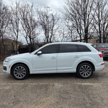 More photos of 2018 Audi Q7 3.0T Prestige quattro at Indy Auto Man - Indianapolis, IN
