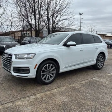 Photos of 2018 Audi Q7 3.0T Prestige quattro for sale in Indianapolis, IN at Indy Auto Man - Indianapolis