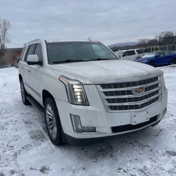 Photos of 2018 Cadillac Escalade Luxury for sale in Indianapolis, IN at Indy Auto Man - Indianapolis