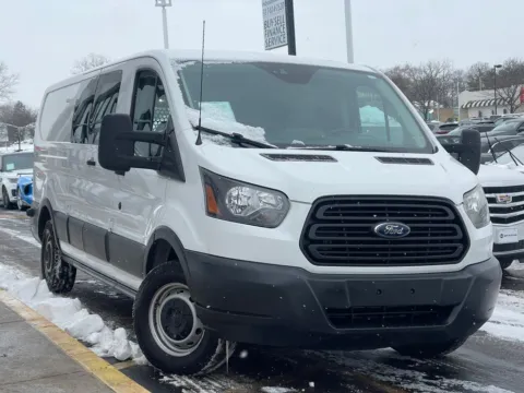 Photos of 2017 Ford Transit-150 for sale in Indianapolis, IN at Indy Auto Man - Indianapolis