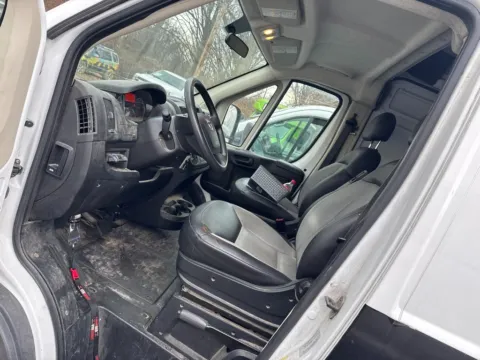 More photos of 2017 Ram ProMaster 2500 High Roof at Indy Auto Man - Indianapolis, IN