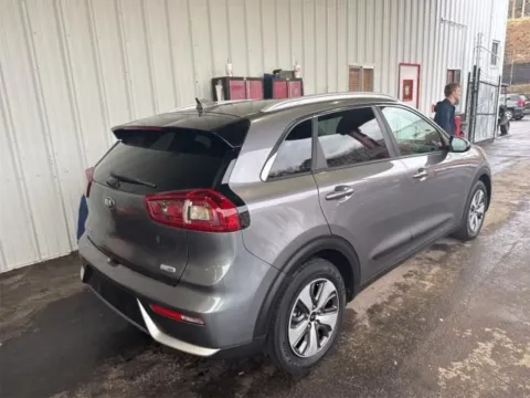 Another view of 2018 Kia Niro LX for sale in Indianapolis, IN at Indy Auto Man - Indianapolis