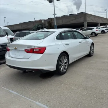 More photos of 2017 Chevrolet Malibu Premier at Indy Auto Man - Indianapolis, IN