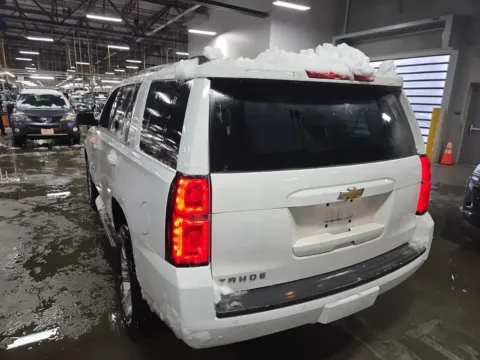 More photos of 2018 Chevrolet Tahoe LT at Indy Auto Man - Indianapolis, IN