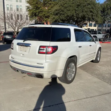 More photos of 2016 GMC Acadia Denali at Indy Auto Man - Indianapolis, IN