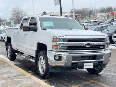 Photos of 2017 Chevrolet Silverado 2500HD LTZ for sale in Indianapolis, IN at Indy Auto Man - Indianapolis
