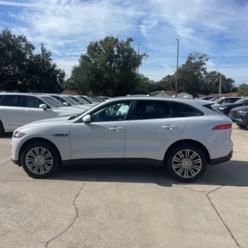 More photos of 2018 Jaguar F-PACE 20d Premium at Indy Auto Man - Indianapolis, IN