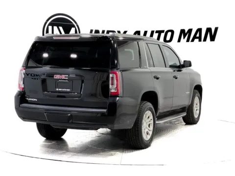 More photos of 2018 GMC Yukon SLT at Indy Auto Man - Indianapolis, IN