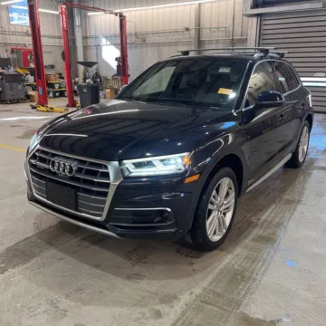Photos of 2018 Audi Q5 2.0T Prestige quattro for sale in Indianapolis, IN at Indy Auto Man - Indianapolis