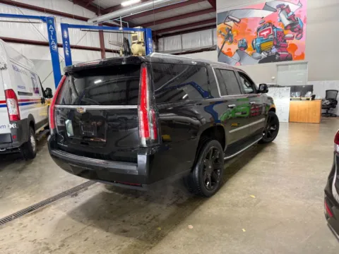 Another view of 2018 Cadillac Escalade ESV Luxury for sale in Indianapolis, IN at Indy Auto Man - Indianapolis
