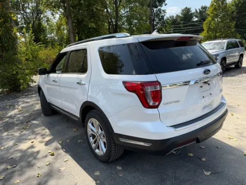 More photos of 2018 Ford Explorer Limited at Indy Auto Man - Indianapolis, IN