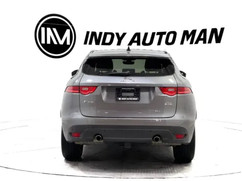 More photos of 2020 Jaguar F-PACE 25t Checkered Flag at Indy Auto Man - Indianapolis, IN