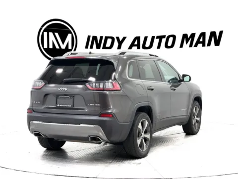 More photos of 2021 Jeep Cherokee Limited at Indy Auto Man - Indianapolis, IN