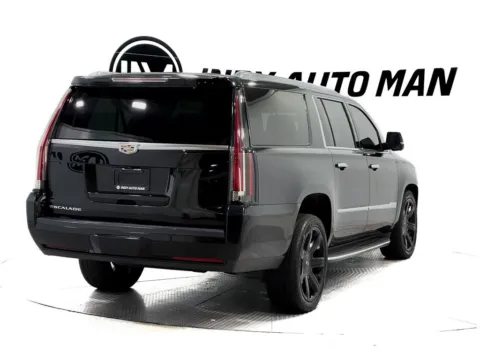 More photos of 2018 Cadillac Escalade ESV Luxury at Indy Auto Man - Indianapolis, IN
