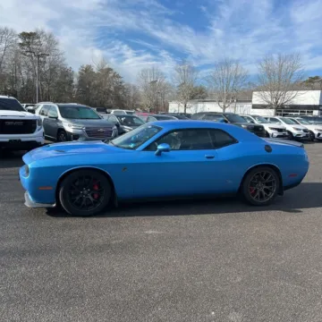 More photos of 2016 Dodge Challenger SRT Hellcat at Indy Auto Man - Indianapolis, IN
