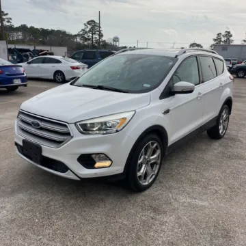Photos of 2019 Ford Escape Titanium for sale in Indianapolis, IN at Indy Auto Man - Indianapolis
