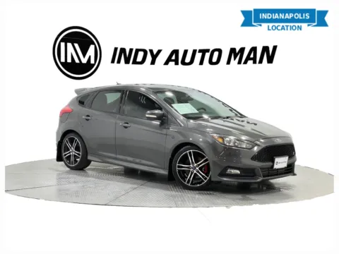 Gray 2016 Ford Focus ST for sale in Indianapolis, IN