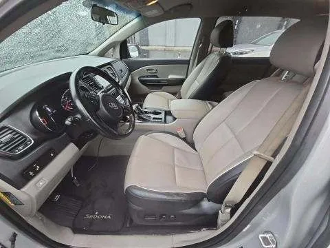 More photos of 2020 Kia Sedona EX at Indy Auto Man - Indianapolis, IN