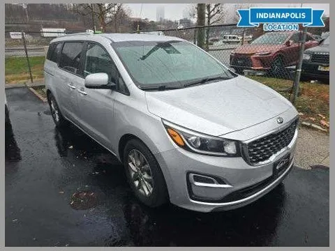 Silver 2020 Kia Sedona EX for sale in Indianapolis, IN