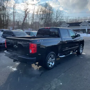 More photos of 2018 Chevrolet Silverado 1500 LTZ 2LZ at Indy Auto Man - Indianapolis, IN