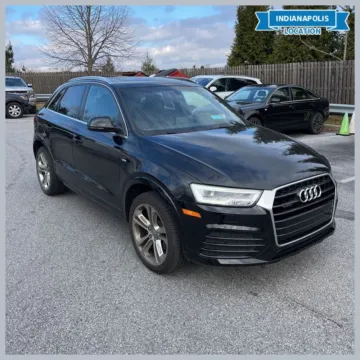 Black 2018 Audi Q3 2.0T Premium Plus quattro for sale in Indianapolis, IN
