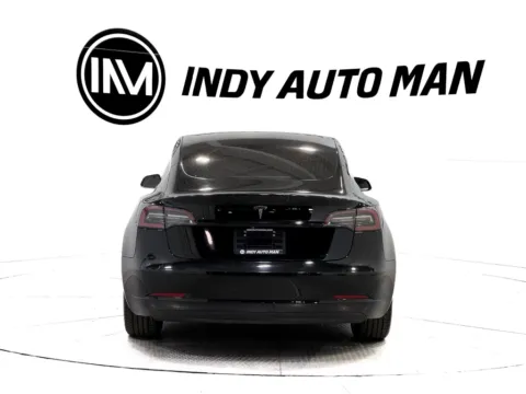 More photos of 2019 Tesla Model 3 Standard Range Plus at Indy Auto Man - Indianapolis, IN