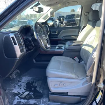 More photos of 2016 GMC Sierra 1500 SLT at Indy Auto Man - Indianapolis, IN