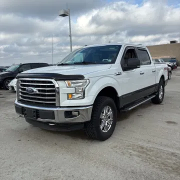 Photos of 2016 Ford F-150 XLT for sale in Indianapolis, IN at Indy Auto Man - Indianapolis