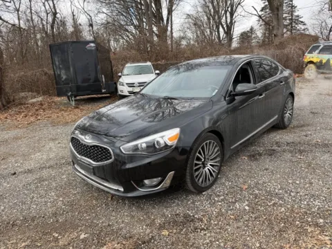 Photos of 2014 Kia Cadenza Premium for sale in Indianapolis, IN at Indy Auto Man - Indianapolis