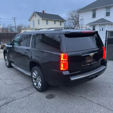 More photos of 2015 Chevrolet Suburban LTZ at Indy Auto Man - Indianapolis, IN