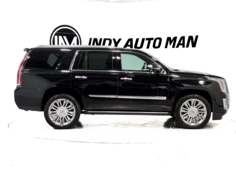 Another view of 2018 Cadillac Escalade Platinum Edition for sale in Indianapolis, IN at Indy Auto Man - Indianapolis