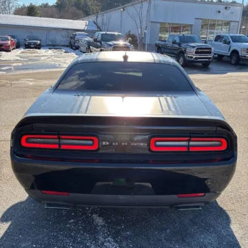 More photos of 2022 Dodge Challenger R/T Scat Pack Widebody at Indy Auto Man - Indianapolis, IN