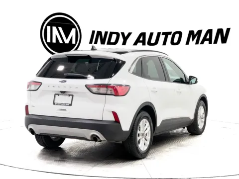 More photos of 2020 Ford Escape SE at Indy Auto Man - Indianapolis, IN